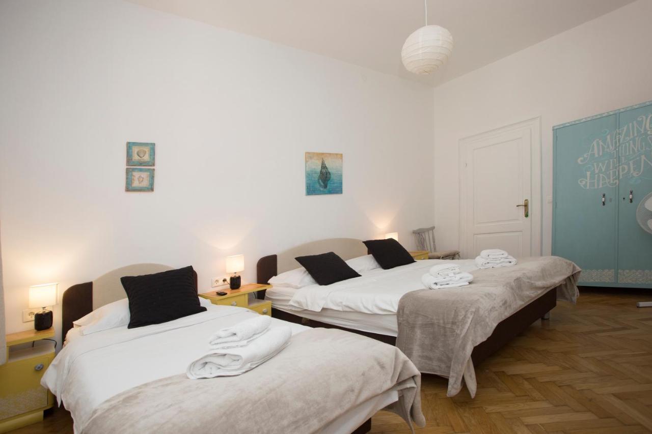 Town Place Apartment Split Exteriör bild
